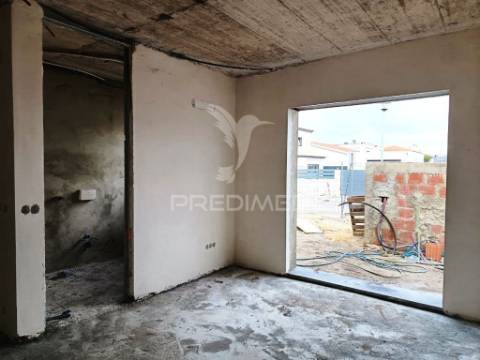 Moradia isolada t5, c/piscina e garagem, galeotas - azeitão