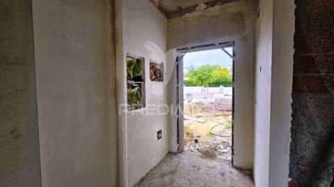 Moradia isolada t3 c/piscina e garagem, brejos de azeitão