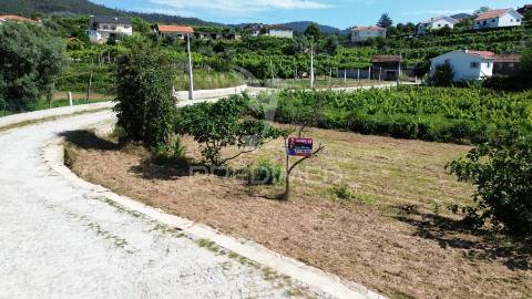 Terreno para construção de moradias multifamiliar