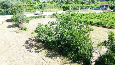 Terreno para construção de moradias multifamiliar