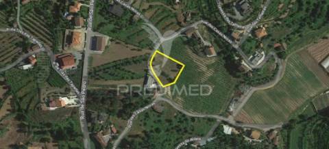 Terreno para construção de moradias multifamiliar