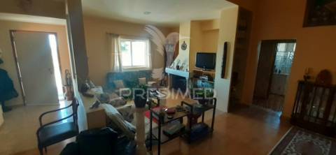 Quinta de 1,06 ha com moradia t4 em santa luzia – ourique