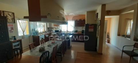 Quinta de 1,06 ha com moradia t4 em santa luzia – ourique