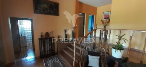 Quinta de 1,06 ha com moradia t4 em santa luzia – ourique