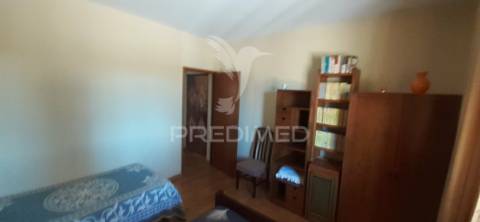 Quinta de 1,06 ha com moradia t4 em santa luzia – ourique