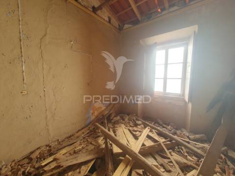 Moradia com espaço exterior – cuba