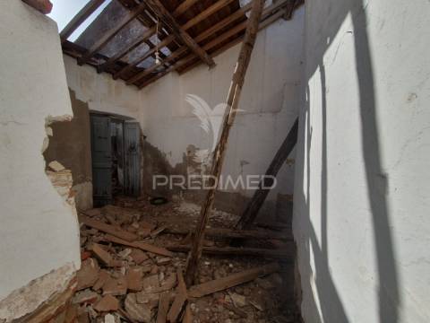 Moradia com espaço exterior – cuba