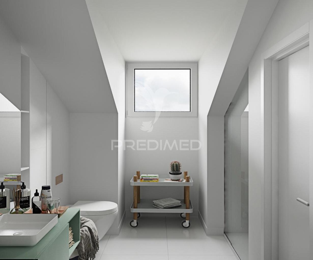 Apartamento t2 totalmente remodelado em alcântara