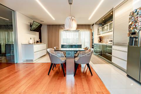 Moradia de luxo em zona premium - falperra, braga