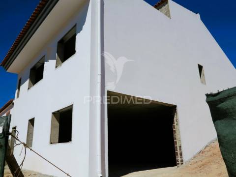 Moradia em fase de construção em silves