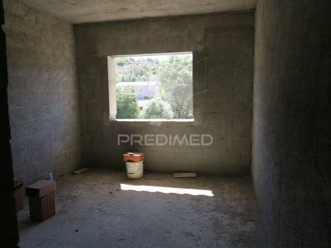 Moradia em fase de construção em silves