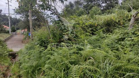 Terreno com 1080m2 situado em s.jorge,santana.
