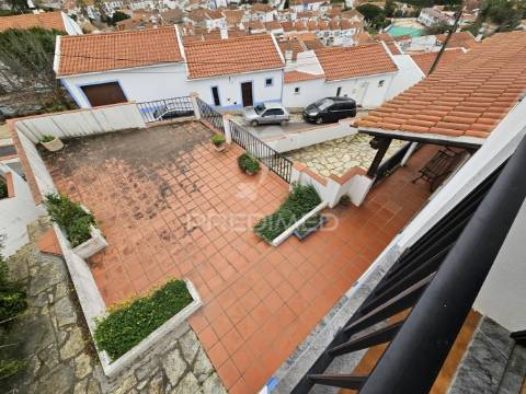 Moradia t4 com quintal e garagem, odemira