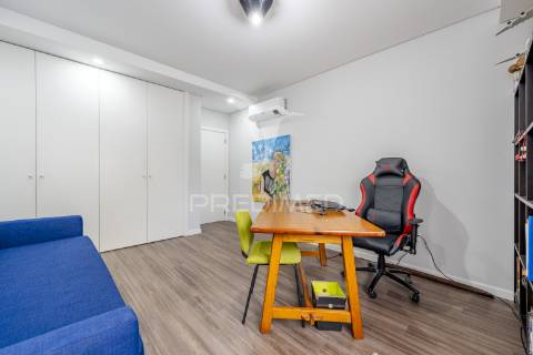 Apartamento t2 de 2022 com terraço no montijo