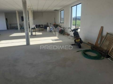 Predio para venda foros de salvaterra