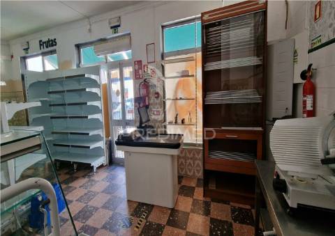 Espaço comercial para venda no torrão do alentejo