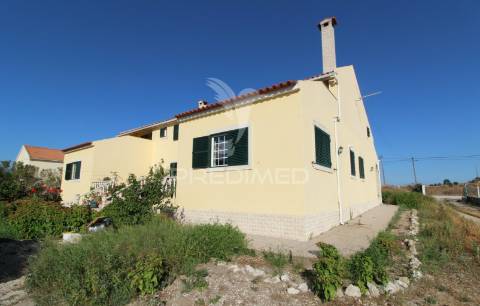 Moradia isolada t7 com lote de 5000 m2 - alcochete