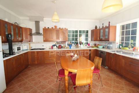Moradia isolada t7 com lote de 5000 m2 - alcochete