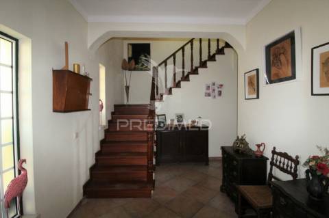 Moradia isolada t7 com lote de 5000 m2 - alcochete