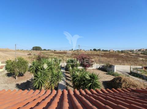 Moradia isolada t7 com lote de 5000 m2 - alcochete