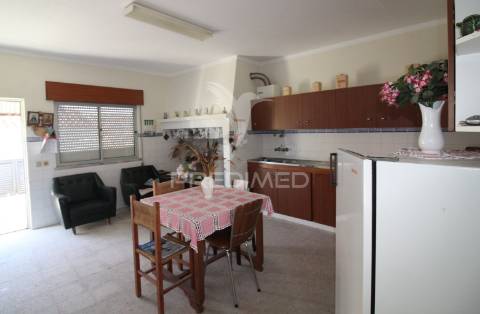 Excelente moradia t3+1  cabeção