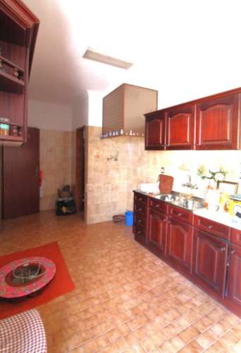 Excelente moradia t3+1  cabeção