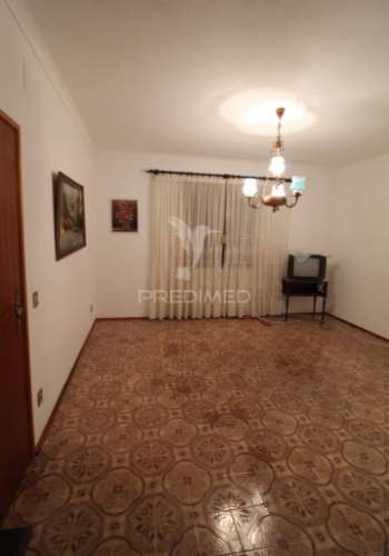 Excelente moradia t3+1  cabeção
