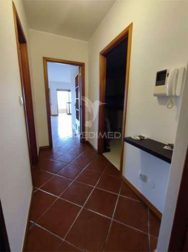 Lavra, agudela. duplex t3 com vistas mar, lugar de garagem e arrumos.