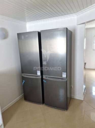 2 moradias | com rendimento | ajuda | lisboa