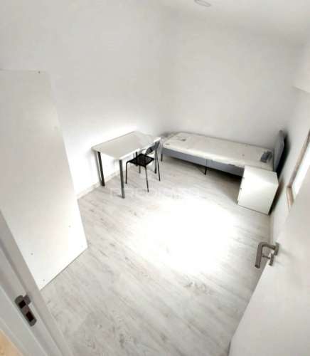 2 moradias | com rendimento | ajuda | lisboa