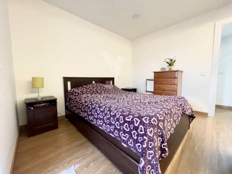 Apartamento renovado em vila real de santo antónio
