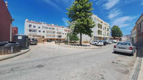Lote para construção de prédio - 12 fogos - centro de algoz
