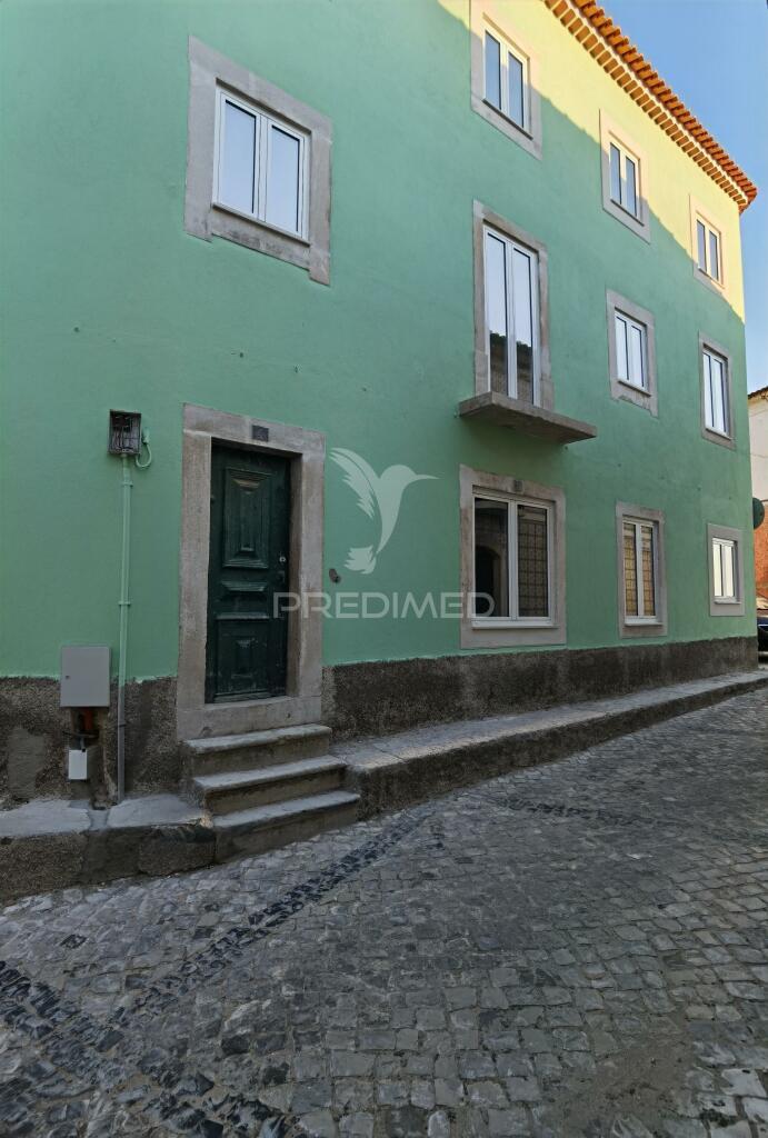 Apartamento t1 com logradouro - alcanena