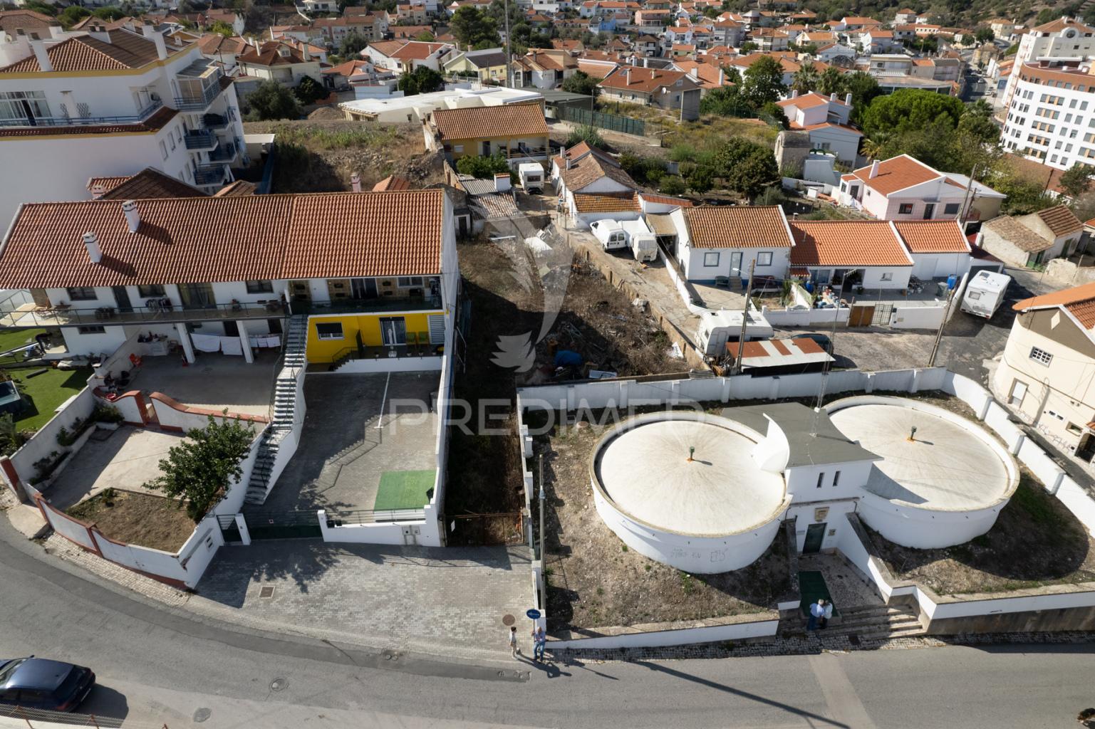 Terreno urbano para construção de moradias em alenquer