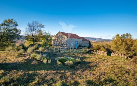 Quinta em belmonte (serra da estrela)