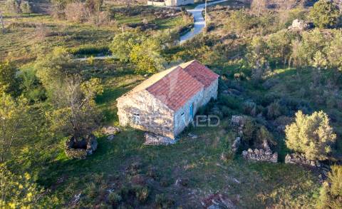 Quinta em belmonte (serra da estrela)