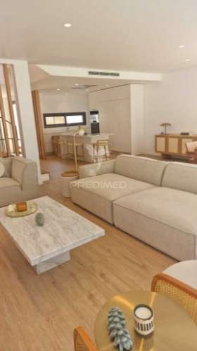 Moradia t3 com piscina em cascais