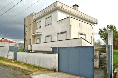 Moradia espaçosa a 5 minutos de viseu