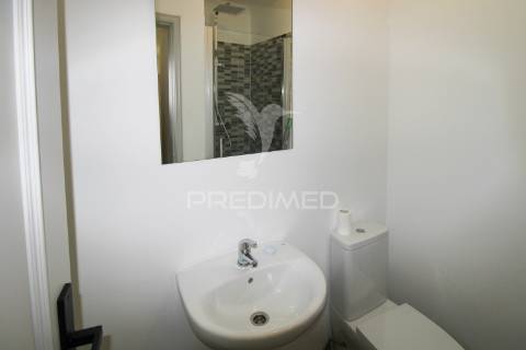 Apartamento t3 renovado em olhão