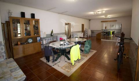 Moradia em rieirão - vila nova de famalicão