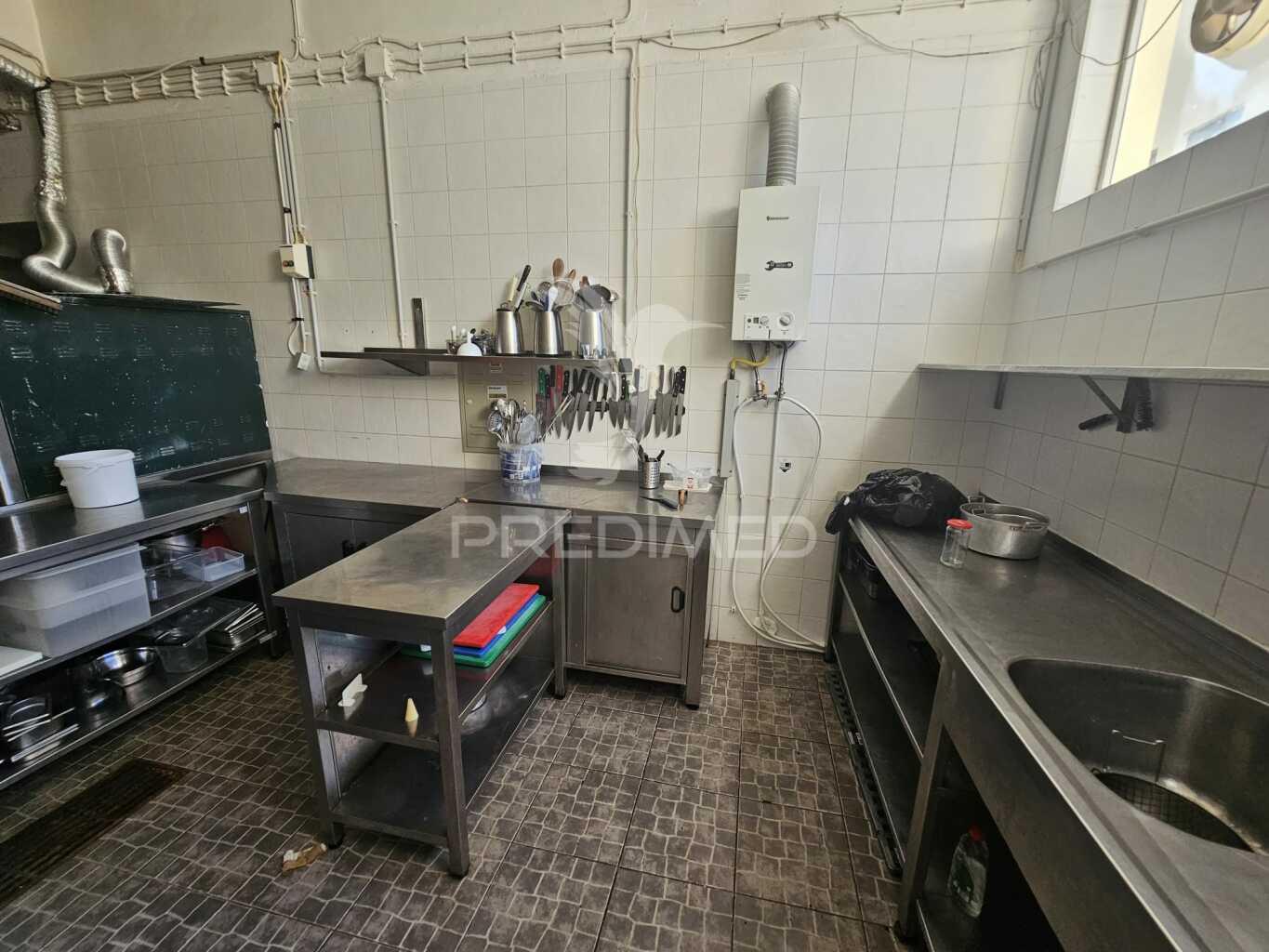 Venda de restaurante típico em albufeira