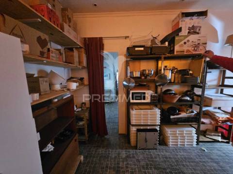 Venda de restaurante típico em albufeira