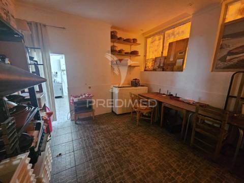 Venda de restaurante típico em albufeira