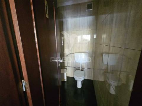 Venda de restaurante típico em albufeira