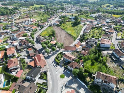 Moradia individual c/terreno 1409m2