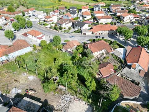 Moradia individual c/terreno 1409m2