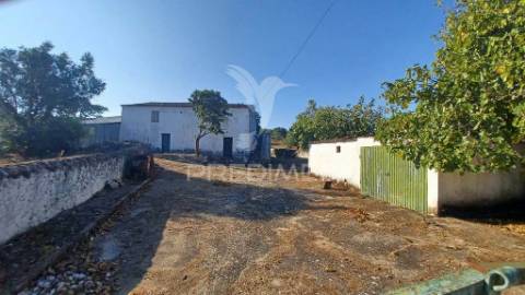 Quinta rural em zona calma e tranquila