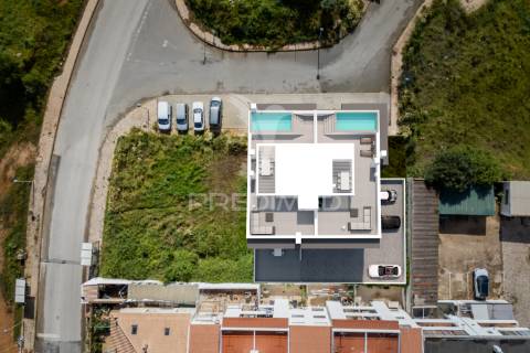 Apartamento t3 com piscina privada