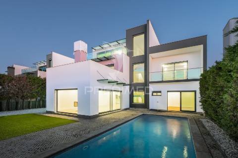 Moradia t5+1 em são francisco, alcochete