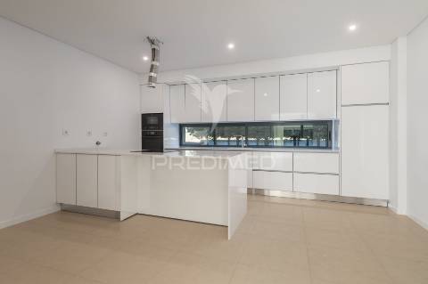 Moradia t5+1 em são francisco, alcochete